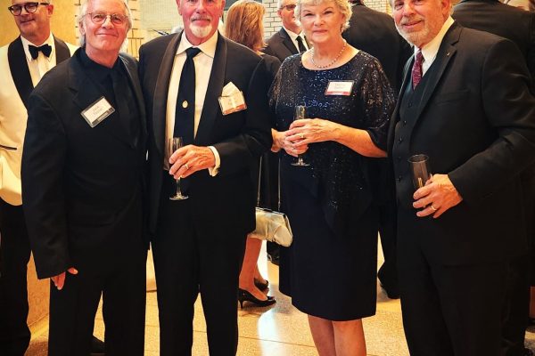 Jack Teetor &
Ralph Meyer flank
John & Thelma Tucker